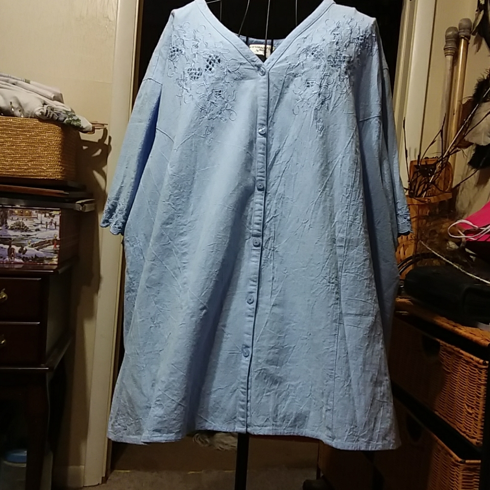 Women's blue button blouse 30/32